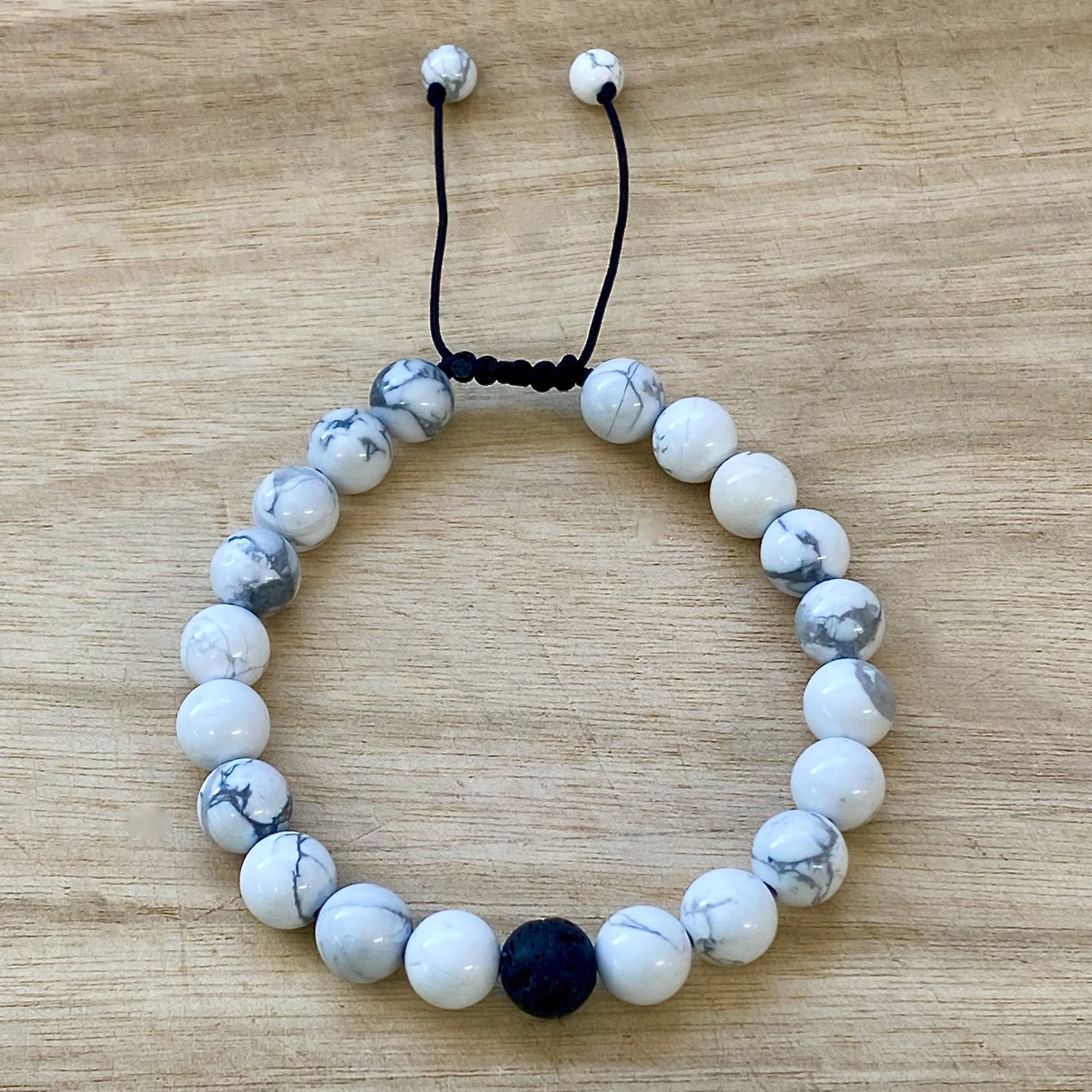 Howlite Distance Bracelet - Adjustable