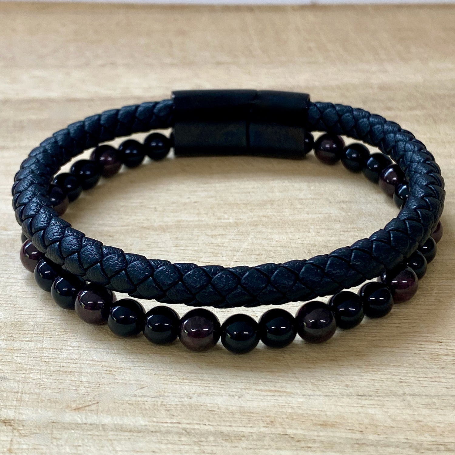 Leather & Stone Bracelet - Garnet & Black Onyx