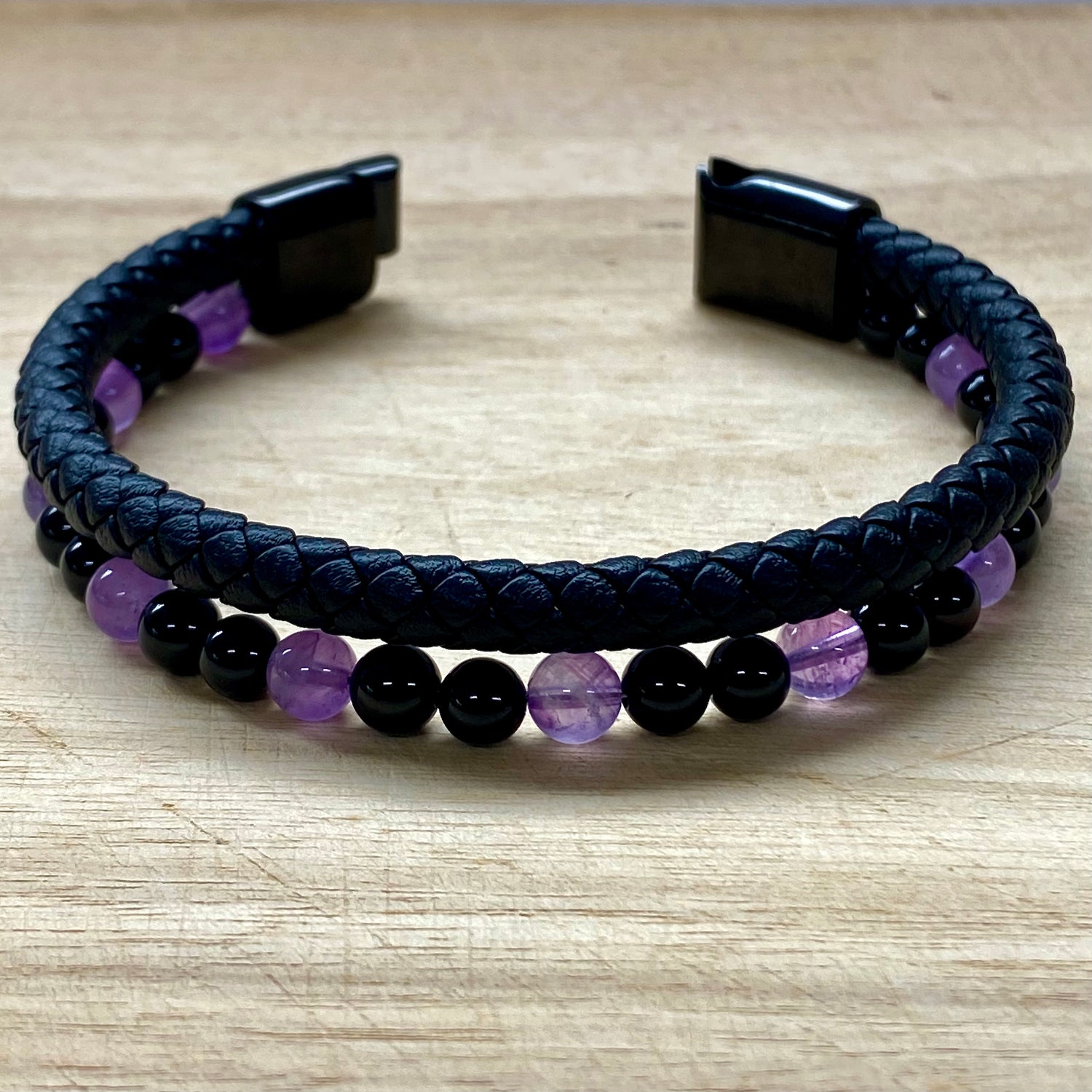 Leather & Stone Bracelet - Amethyst & Black Onyx open clasp