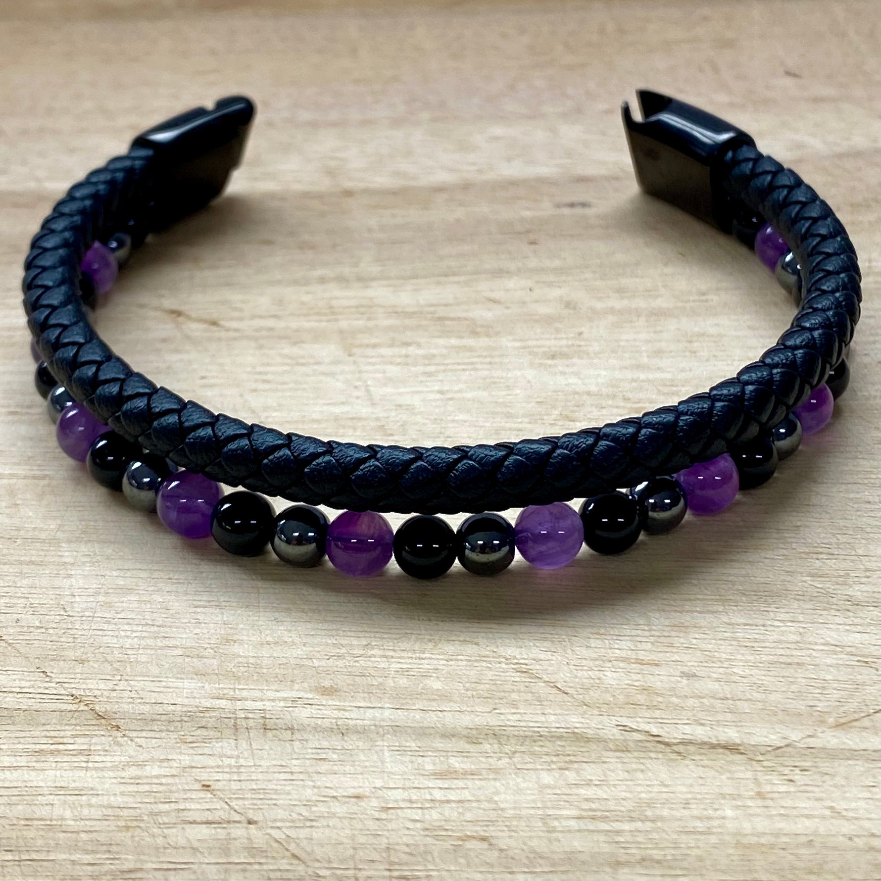 Leather & Stone Bracelet - Hematite, Amethyst & Black Onyx open clasp
