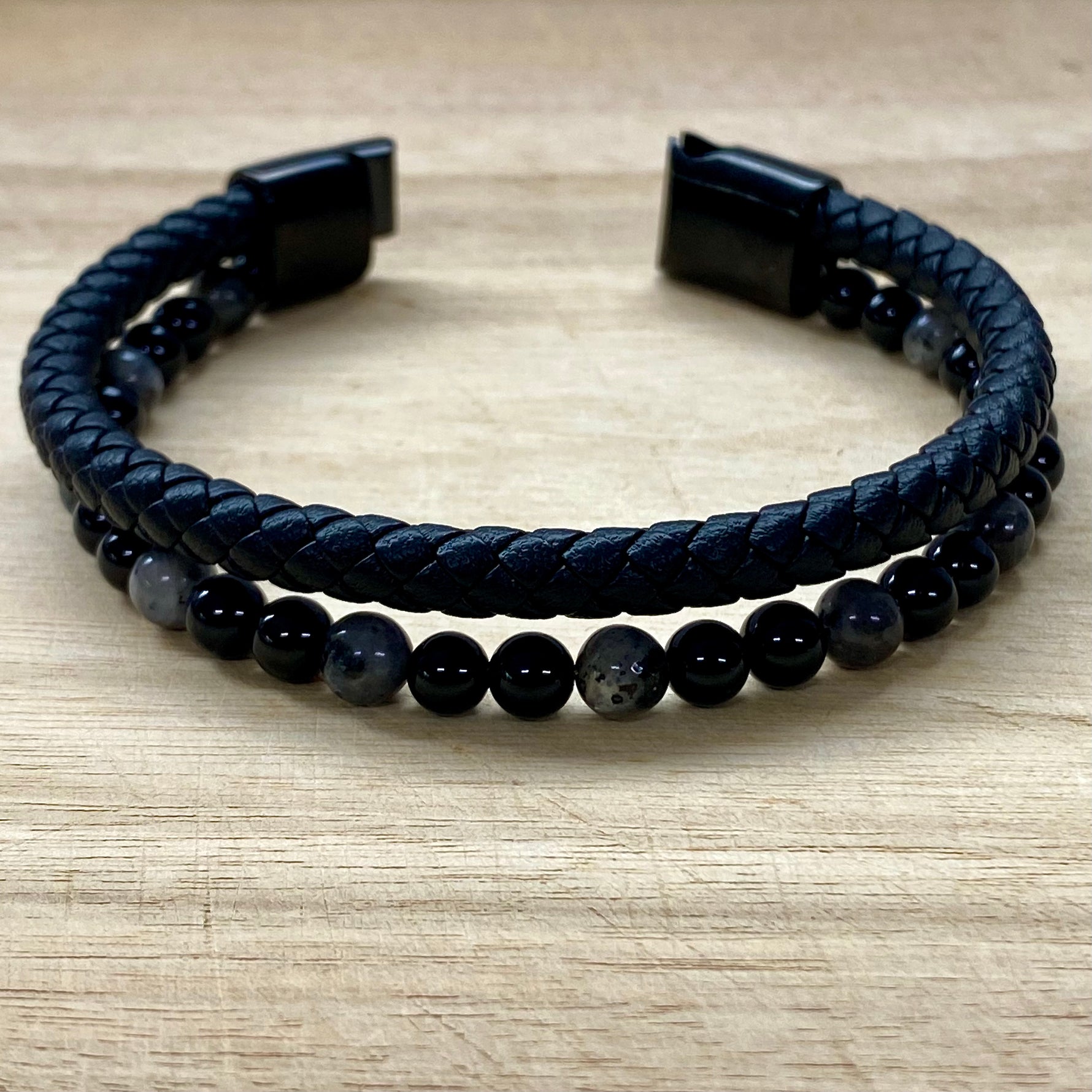 Leather & Stone Bracelet - Labradorite & Black Onyx open
